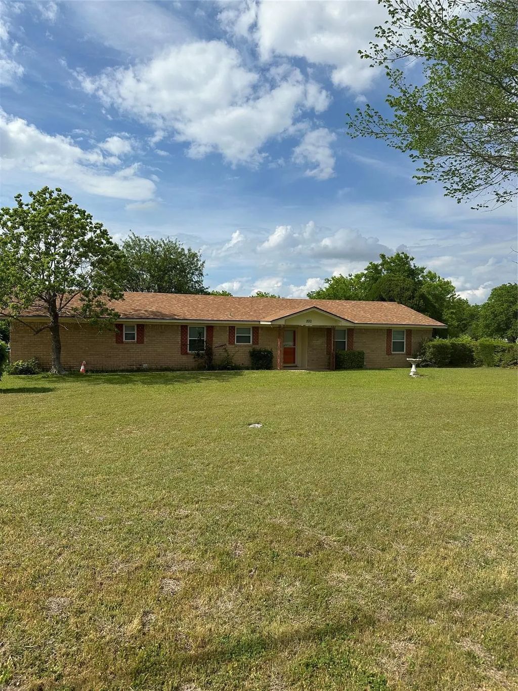 200 Earle Road, Hewitt