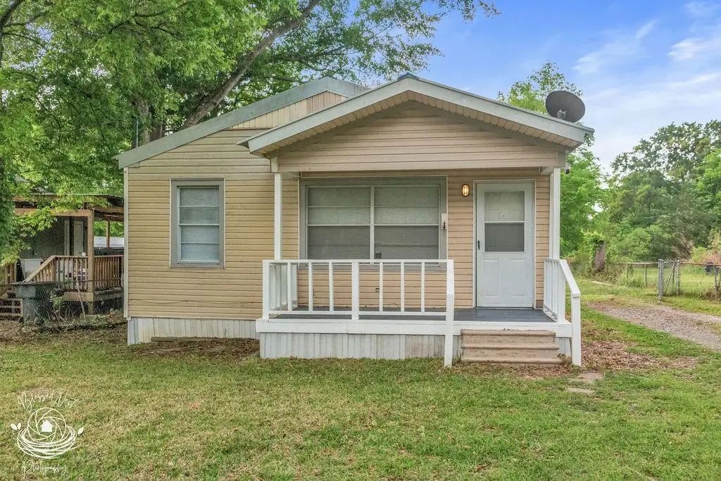 921 Pine Hill Road, Shreveport