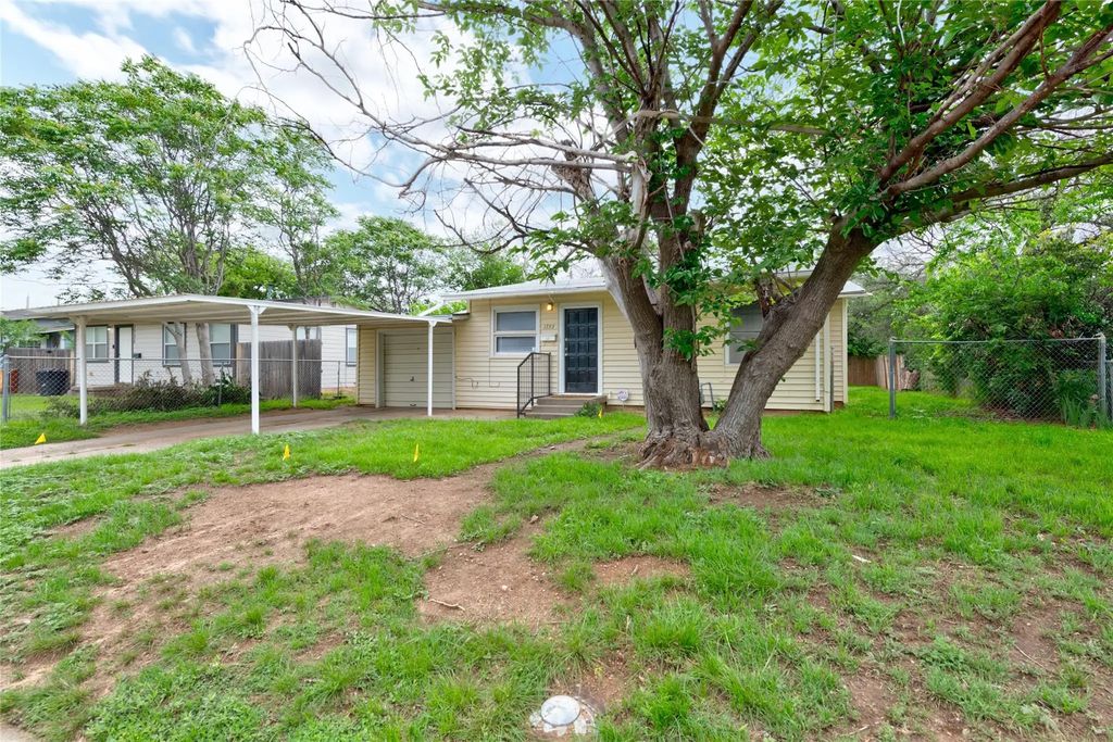 1733 Palm Street, Abilene