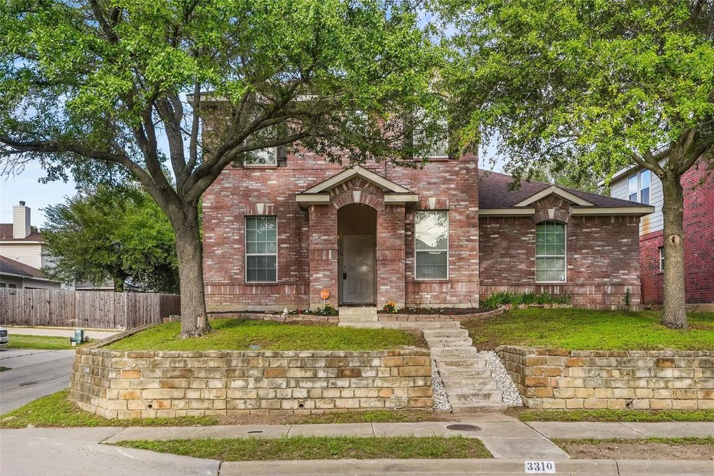 3310 Heavenly Way, Dallas