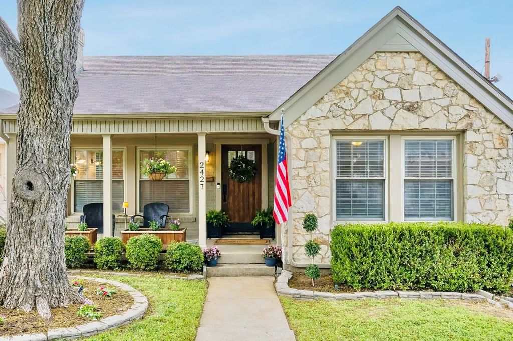 2427 Alco Avenue, Dallas