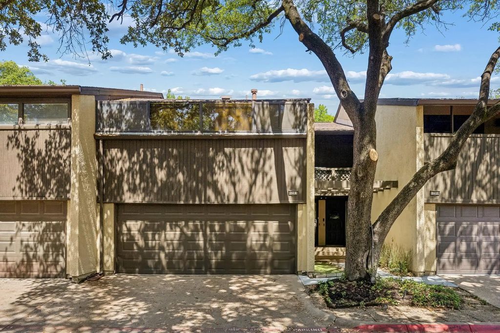 1203 Portales Lane 1203, Irving