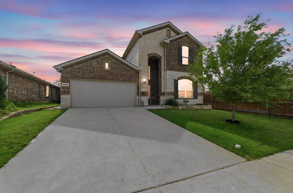 14408 Broomstick Road, Fort Worth