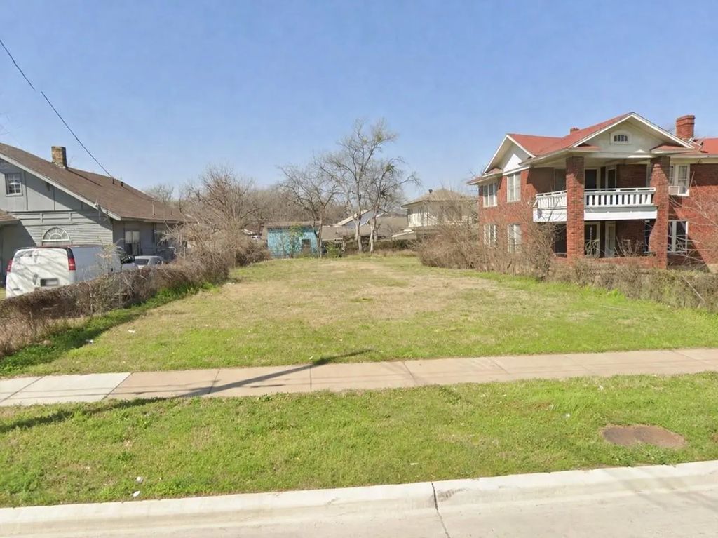 419 N Marsalis Avenue, Dallas