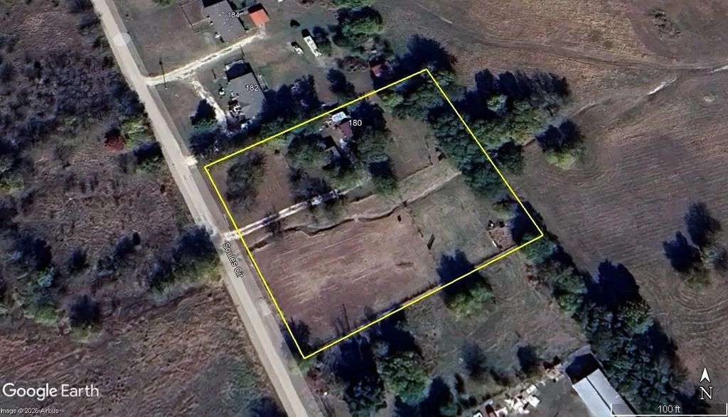 180 Soules Circle, Bruceville Eddy