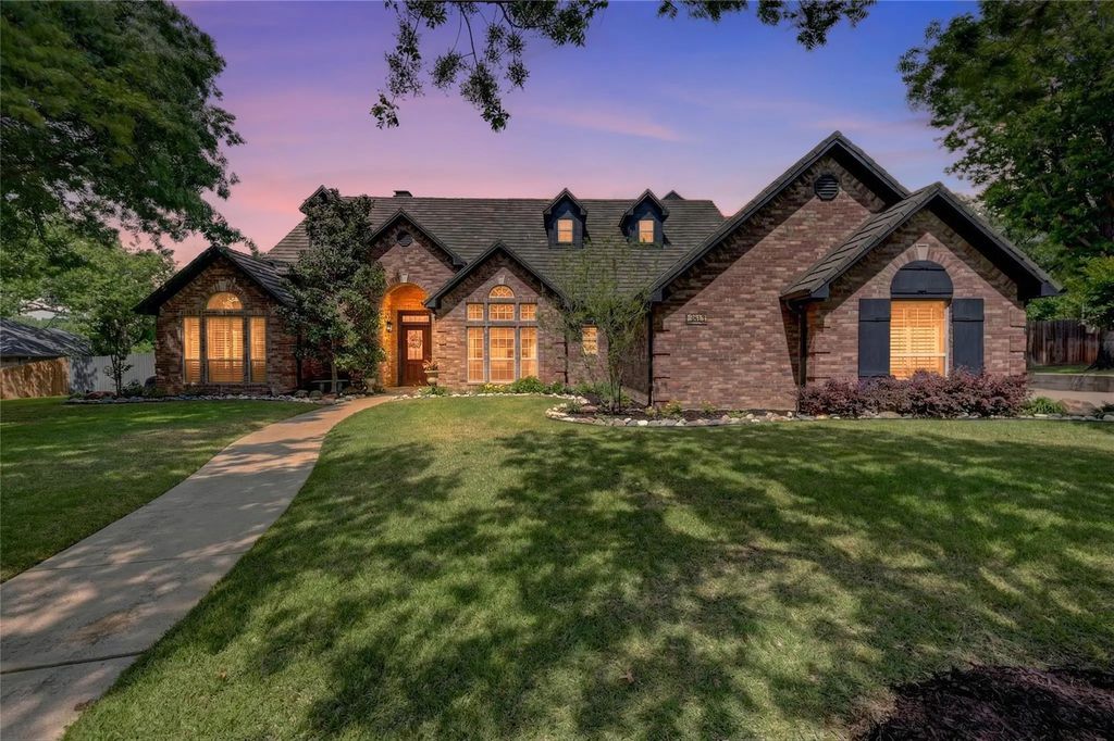 3813 Granada Trail, Denton
