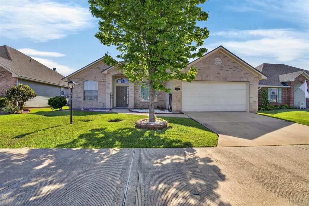 9819 Pander Lane, Shreveport