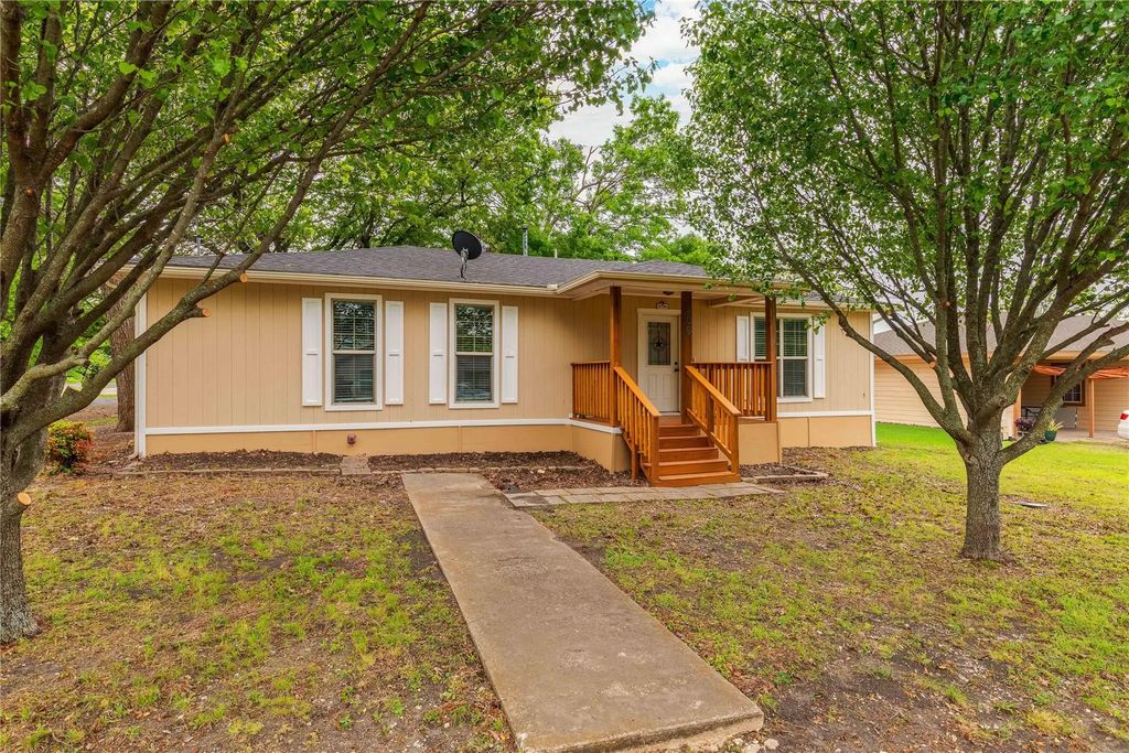 209 W Houston Lane, Van Alstyne