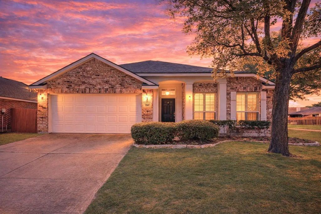 1369 Royal Oaks Drive, Frisco