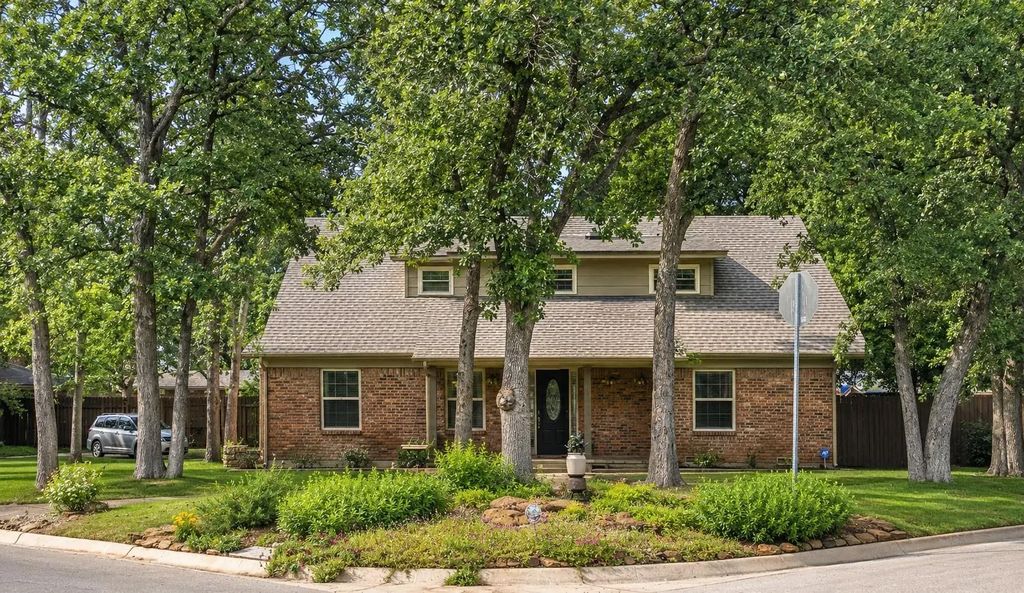 400 Pennsylvania Drive, Denton