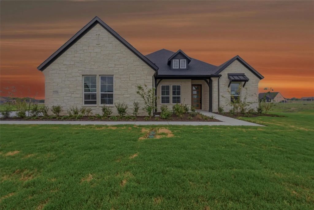 2320 Quartz Street, Krum