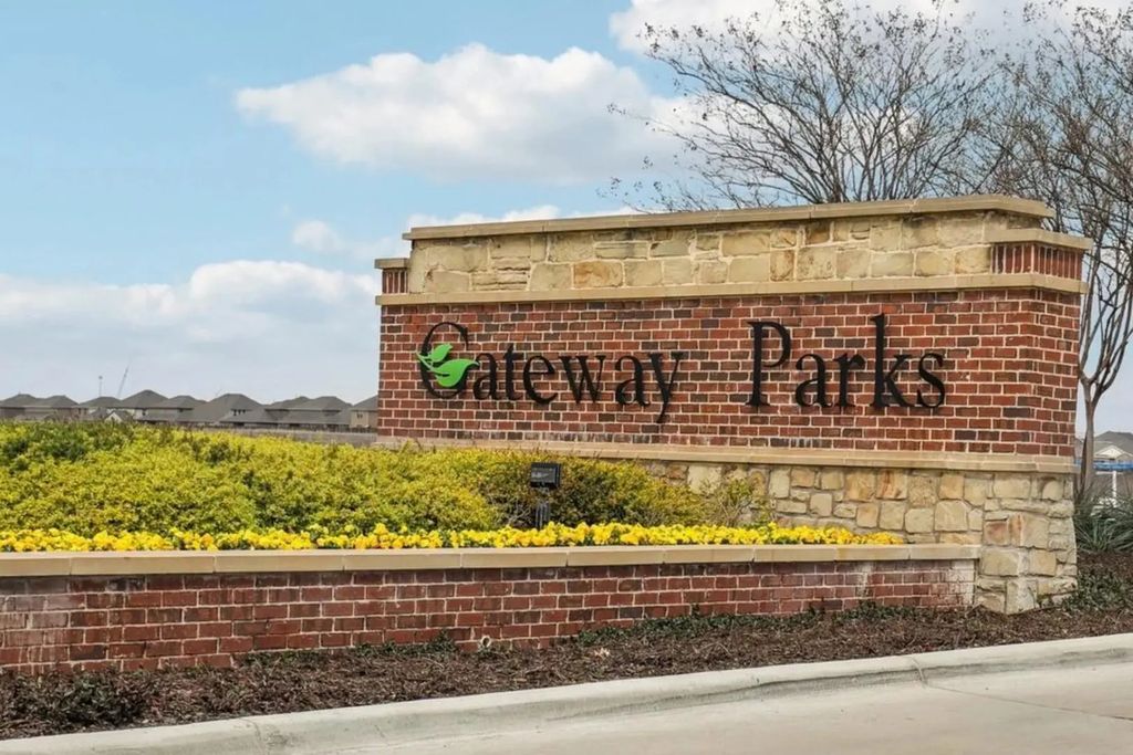 1213 Herring Drive, Forney