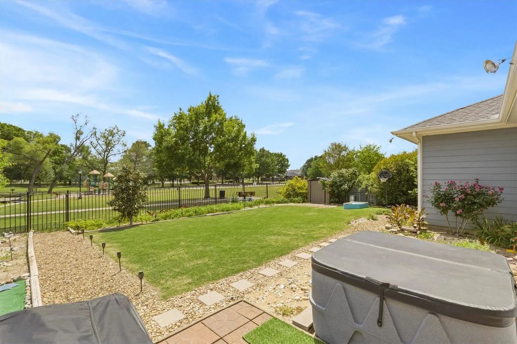 1313 Hunter Lane, Celina