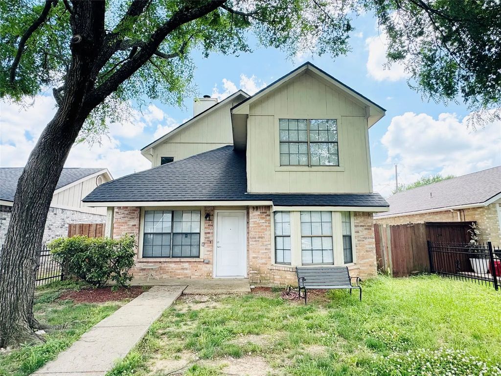 10652 Hamlin Drive, Dallas