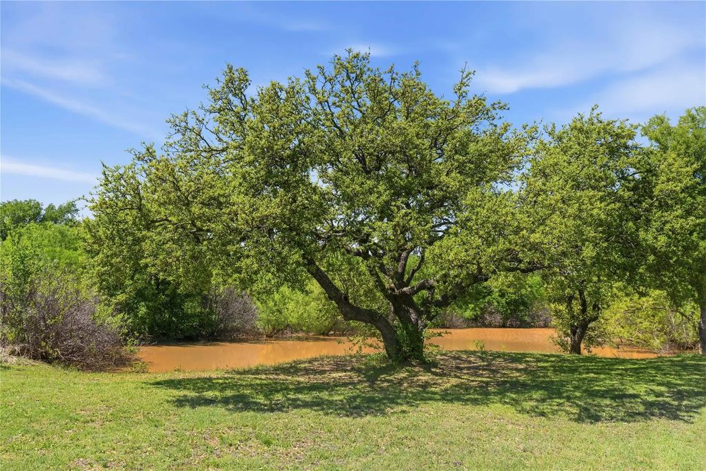 324 Pr 2621, Santa Anna