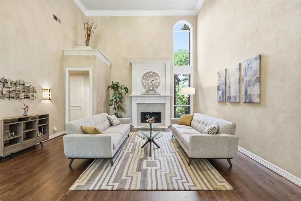617 Hawthorn Circle, Highland Village