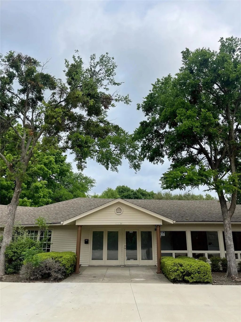 7605 Virginia Parkway, McKinney