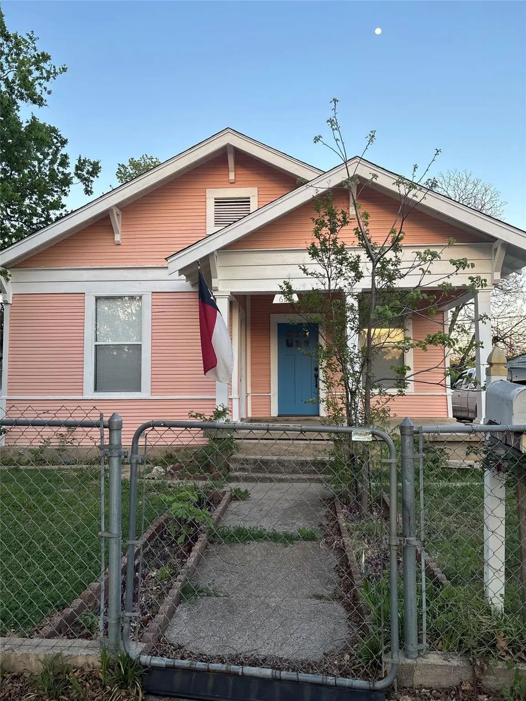 620 S Willomet Avenue, Dallas