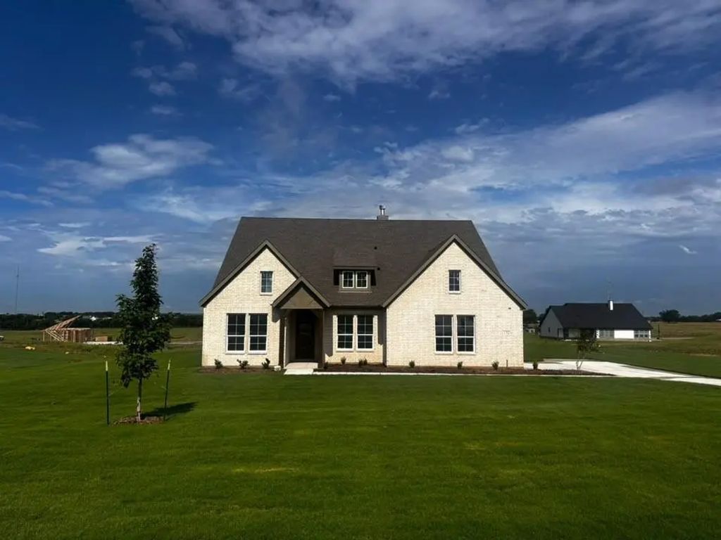 132 Hillview Trail, Decatur