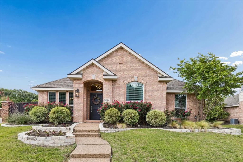 7703 Worthing Street, Dallas