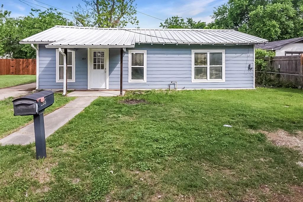 265 W Shirley Street, Stephenville