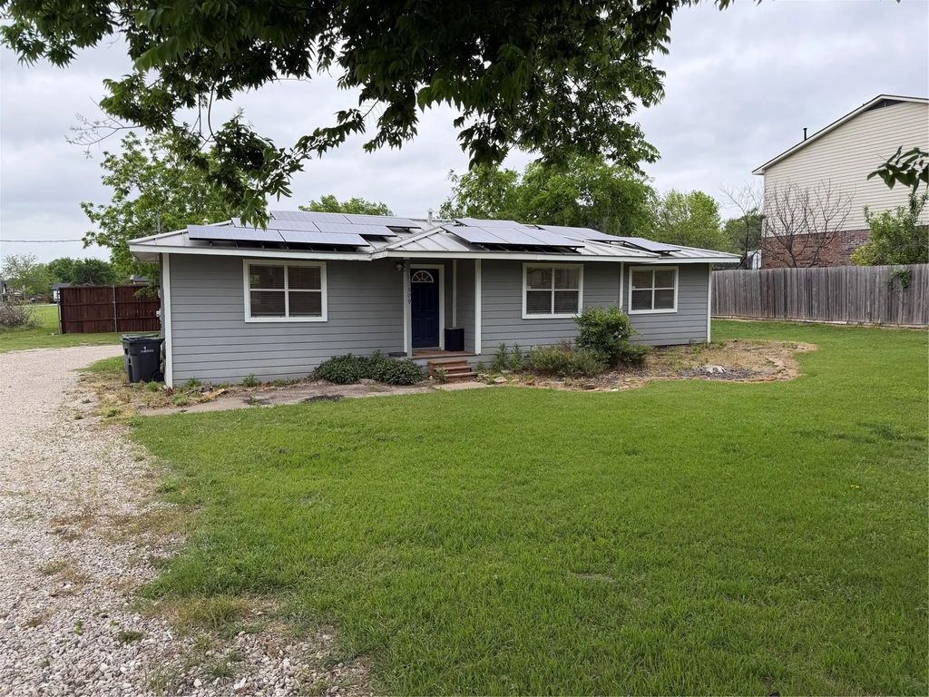 509 E 1st Street, Prosper