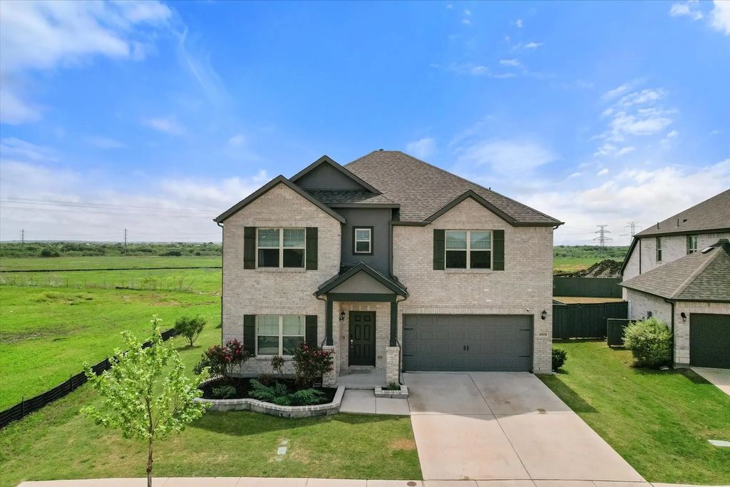 6910 Prairieside Trail, Venus