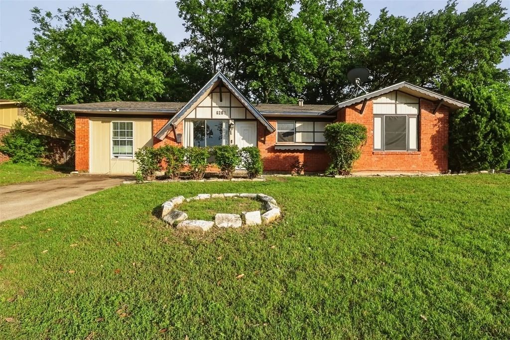 6207 Ivy Hill Road, Fort Worth