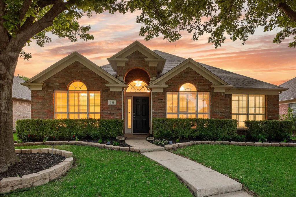 336 Touchdown Drive, Irving