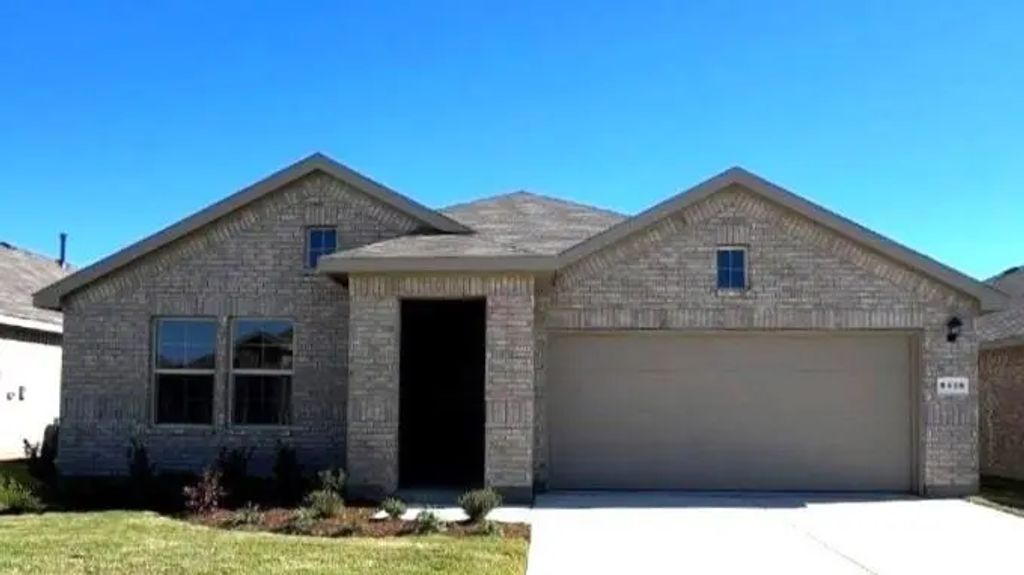 8436 Hollymead Lane, Fort Worth