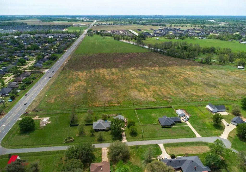 1 Airline Drive, Bossier City