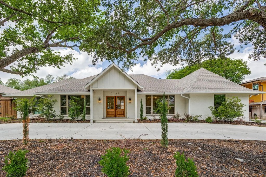 7147 Lakehurst Avenue, Dallas