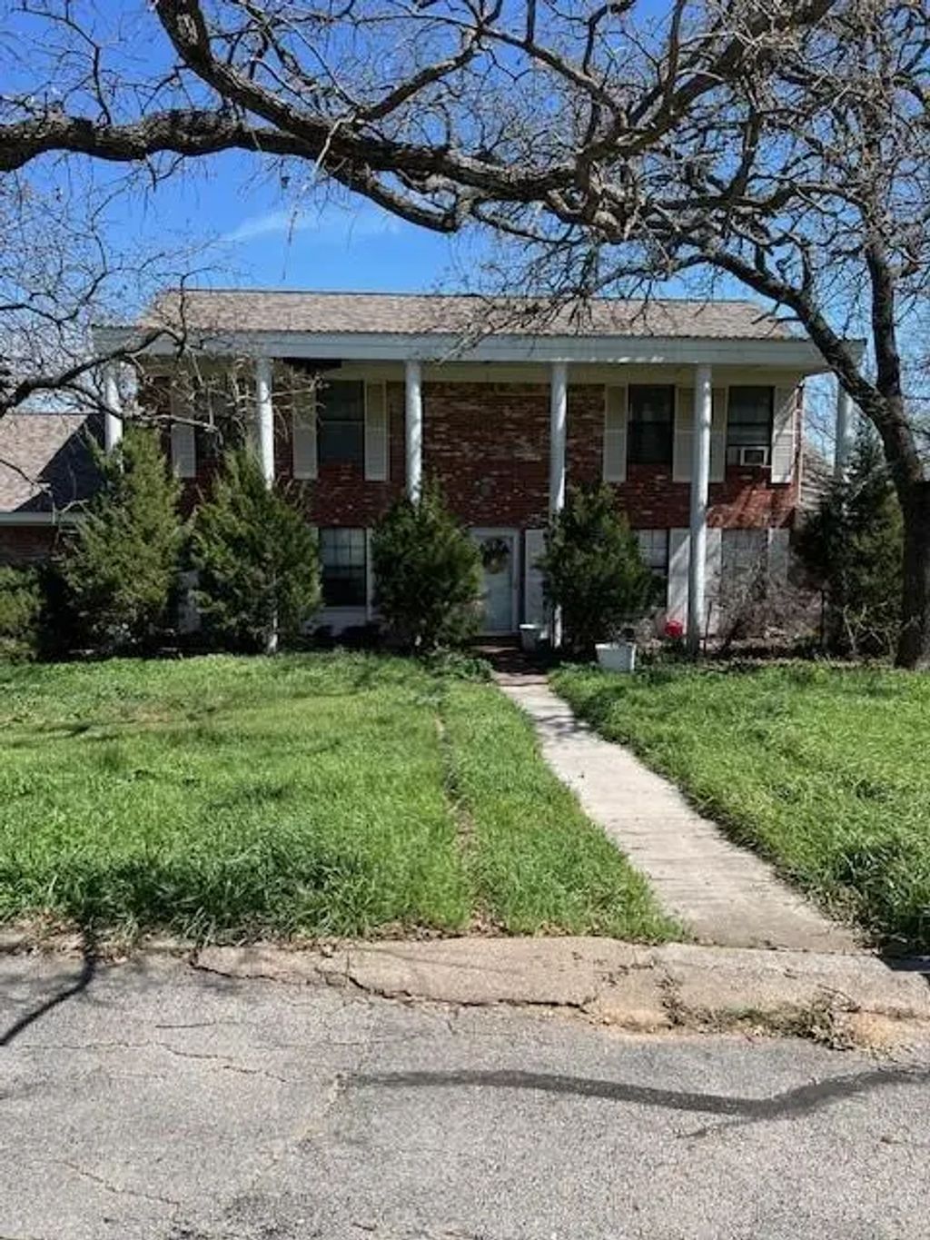 6661 Fm 920, Bridgeport