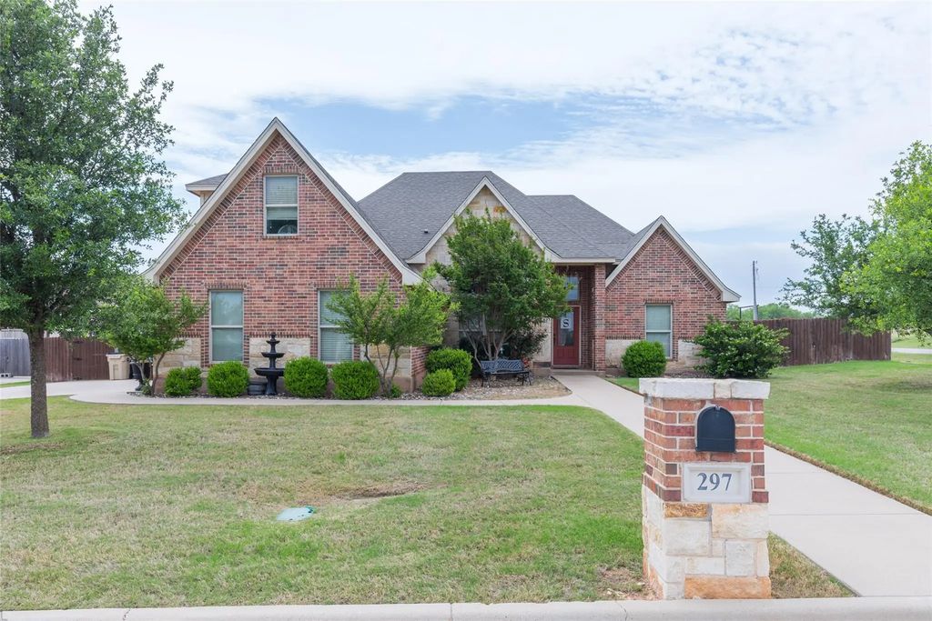 297 Magnum Street, Tuscola