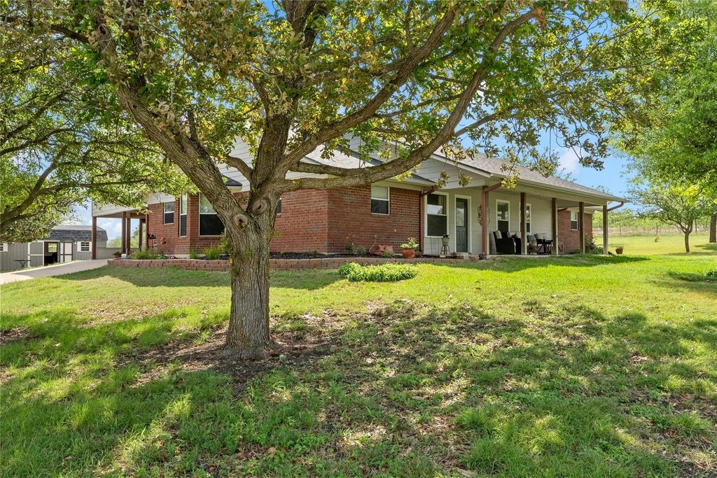 12851 Reeds Lake Road, Rogers