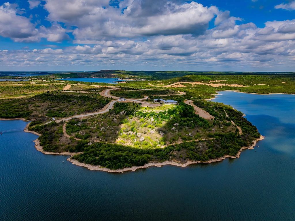 909 Clearwater Point, Possum Kingdom Lake