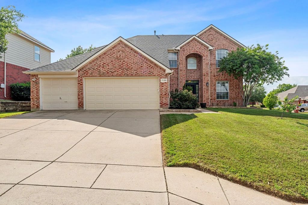 7133 Sundance Lane, Fort Worth