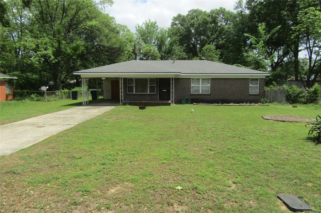 6719 Burke Street, Shreveport
