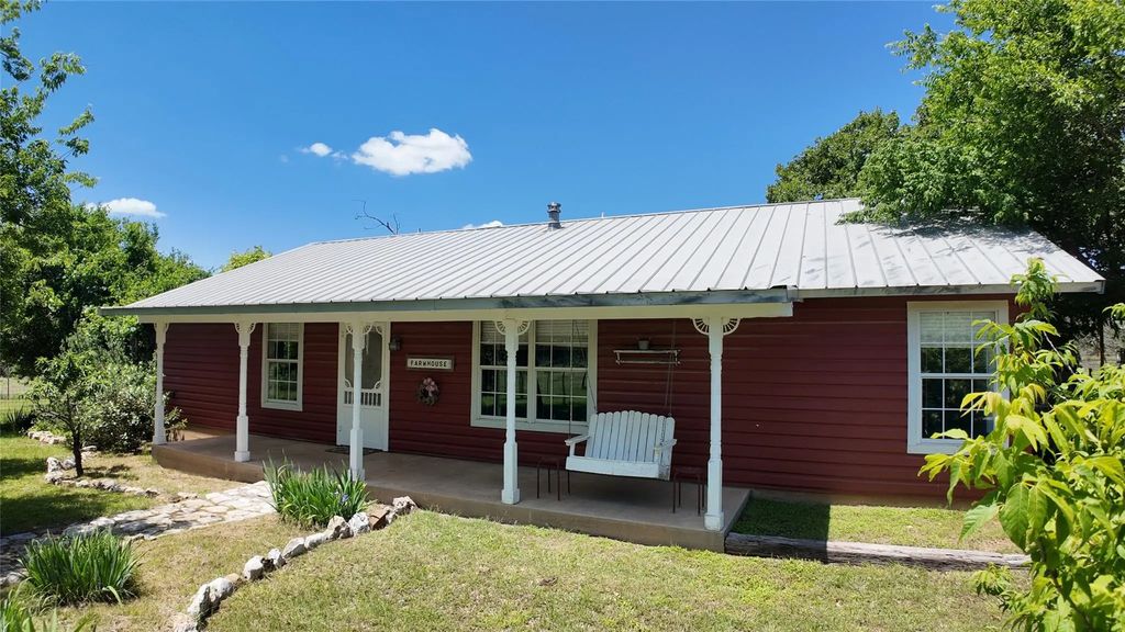 520 Sh 16 N, Goldthwaite