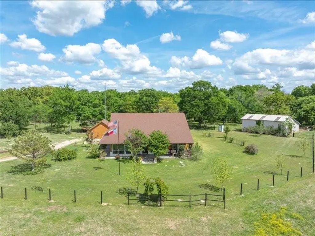 6969 State Hwy 198, Canton