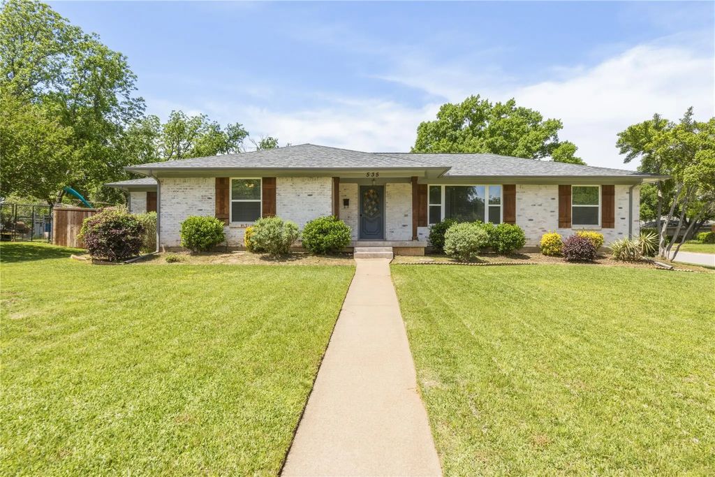 535 Degan Avenue, Lewisville