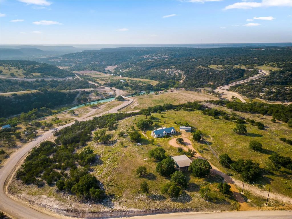 1428 Seven Springs Dr Drive 10acres, Junction