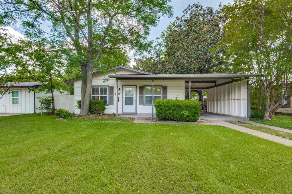 2418 W 5th Street, Irving