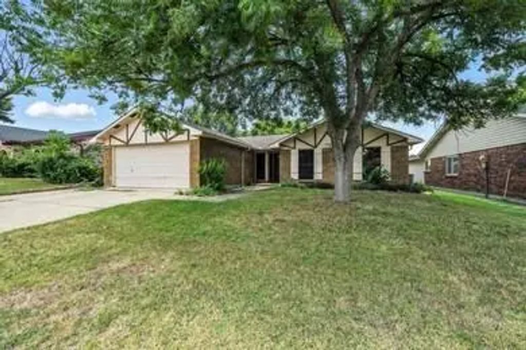 4317 Campion Lane, Fort Worth