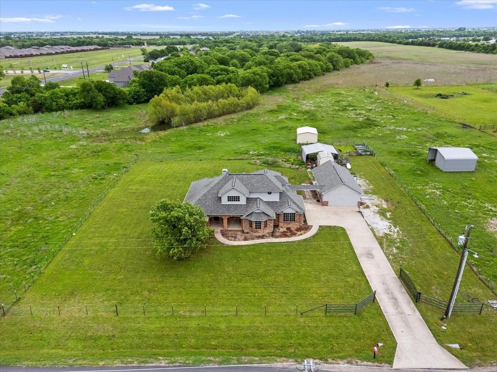 2937 County Road 2606, Caddo Mills