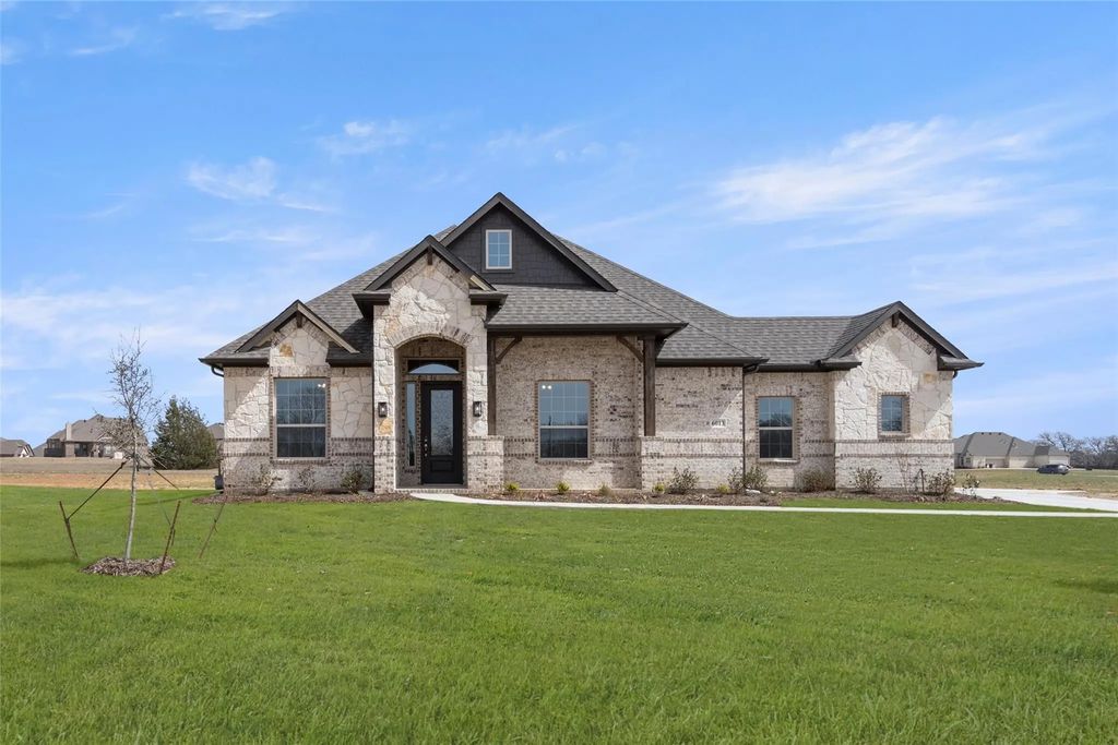 6013 Valley View Drive, Joshua