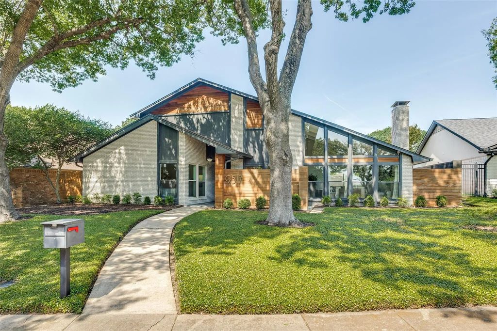 9517 Fallbrook Drive, Dallas