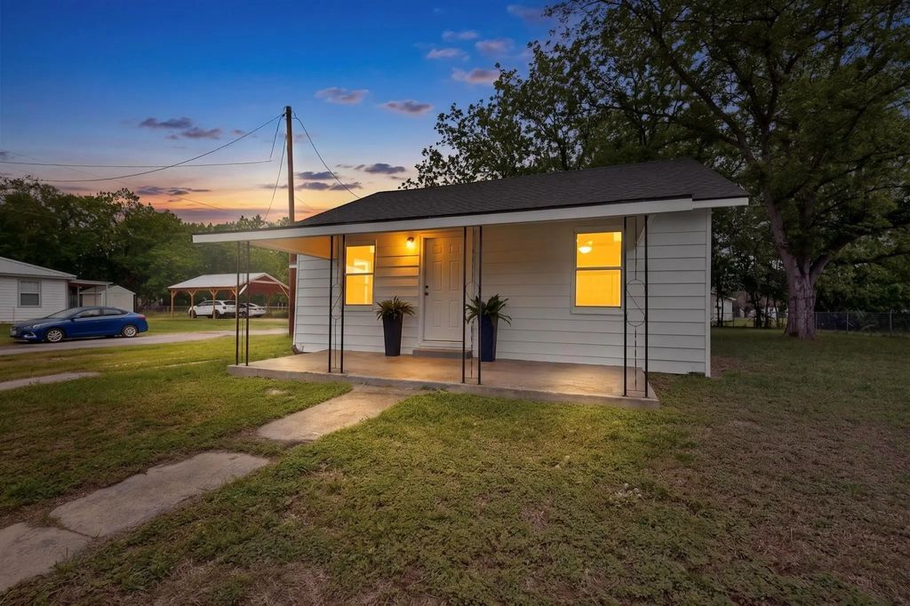 313 Fm 316 S, Eustace
