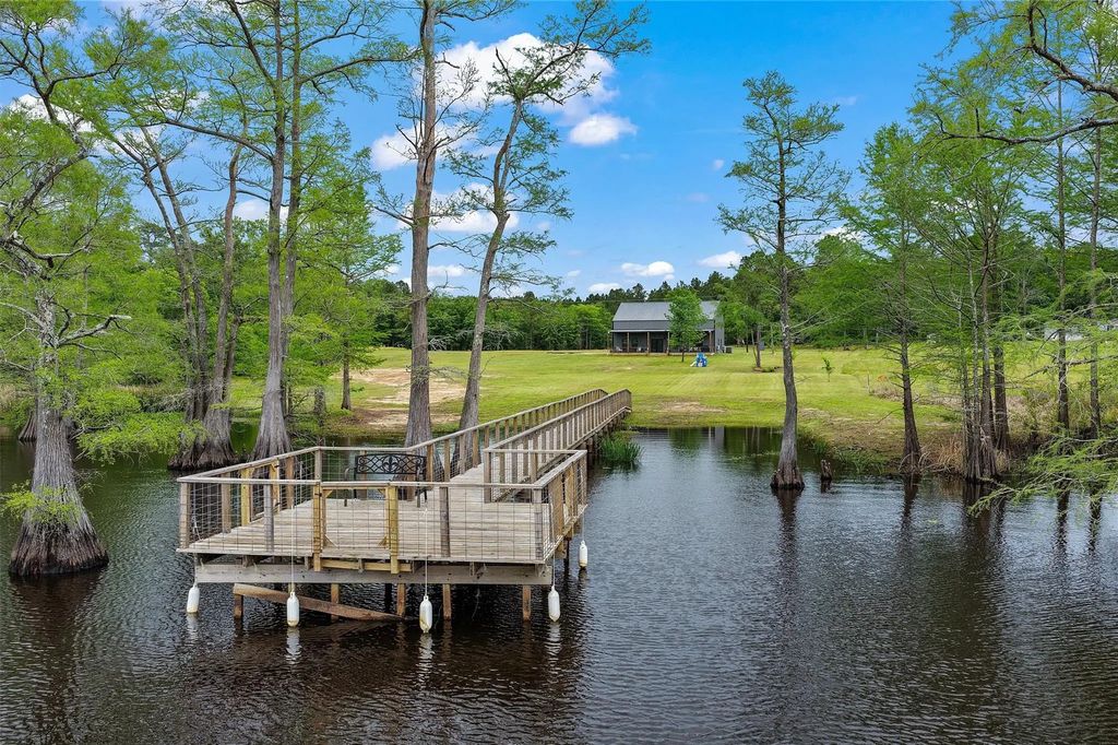 10220 Thornapple, Oil City