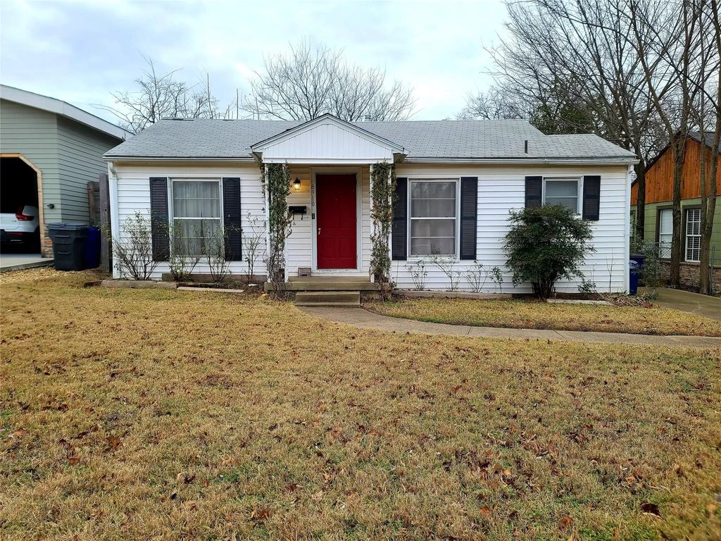 8910 Santa Clara Drive, Dallas
